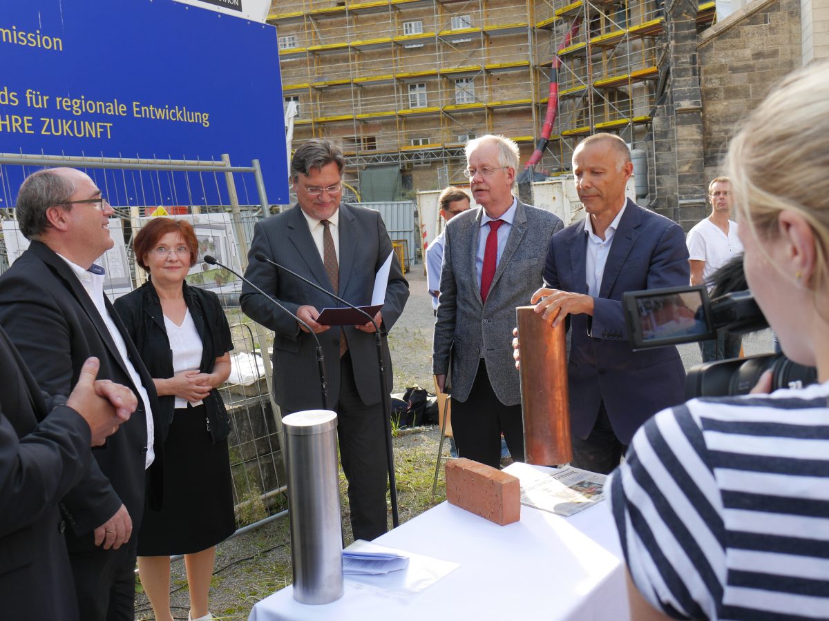 Grundsteinlegung an der Wittenberger Schlosskirche - Persönlichkeiten aus Kirche und Politik feierten