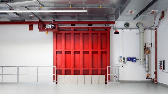 AUTOMOTIVE ENGINEERING, BERLIN, GERMANY ALTITUDE ENVIRONMENT TEST CHAMBER