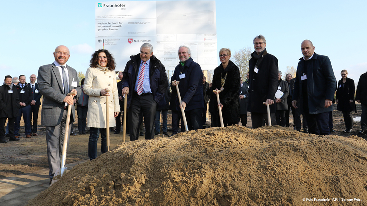ZELUBA - GROUND BREAKING CEREMONY FOR COMMON RESEARCH BUILDING THE FRAUNHOFER WKI AND THE TECHNICAL UNIVERSITY BRAUNSCHWEIG