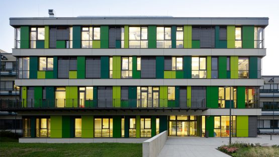 MAX PLANCK INSTITUTE OF MOLECULAR GENETICS, BERLIN, NEW CONSTRUCTION OF AN INSTITUTE BUILDING